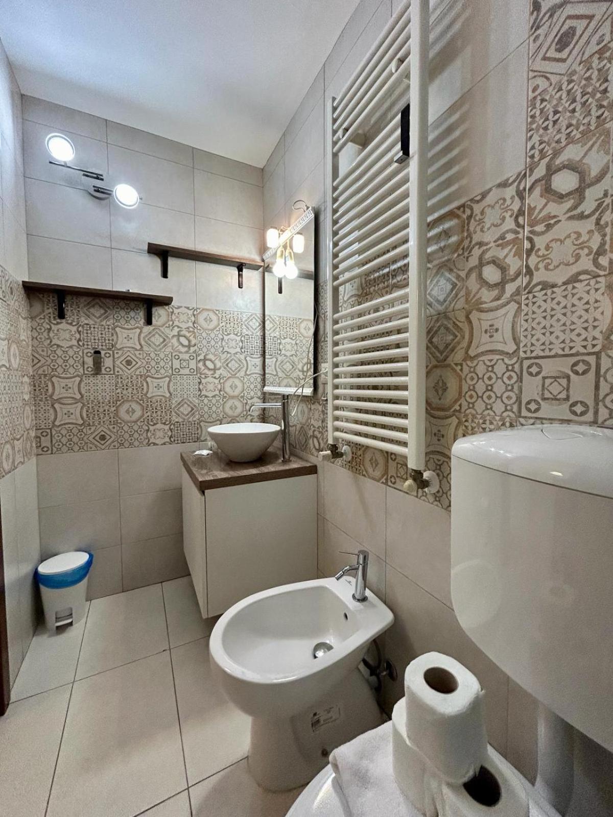 Kibilu - Via Tolmezzo - Ospedale San Raffaele - Stazione Di Lambrate Apartment มิลาน ภายนอก รูปภาพ